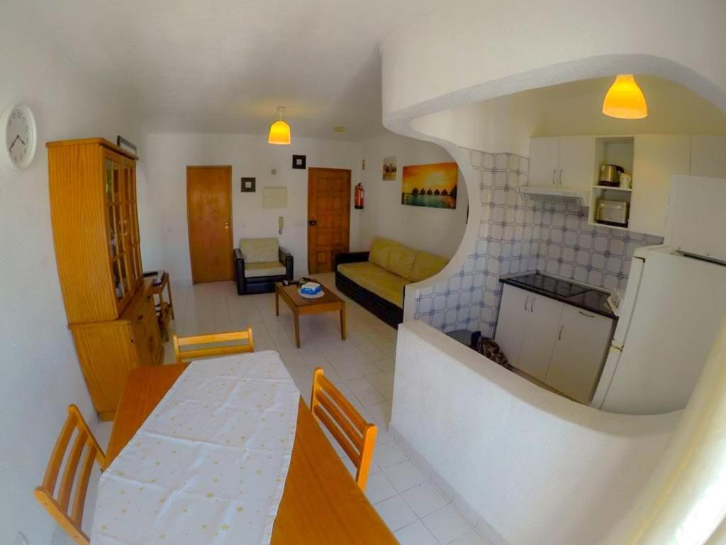 Apartamento T1 Com Piscina, Em Montechoro, Albufeira, Algarve Daire Dış mekan fotoğraf